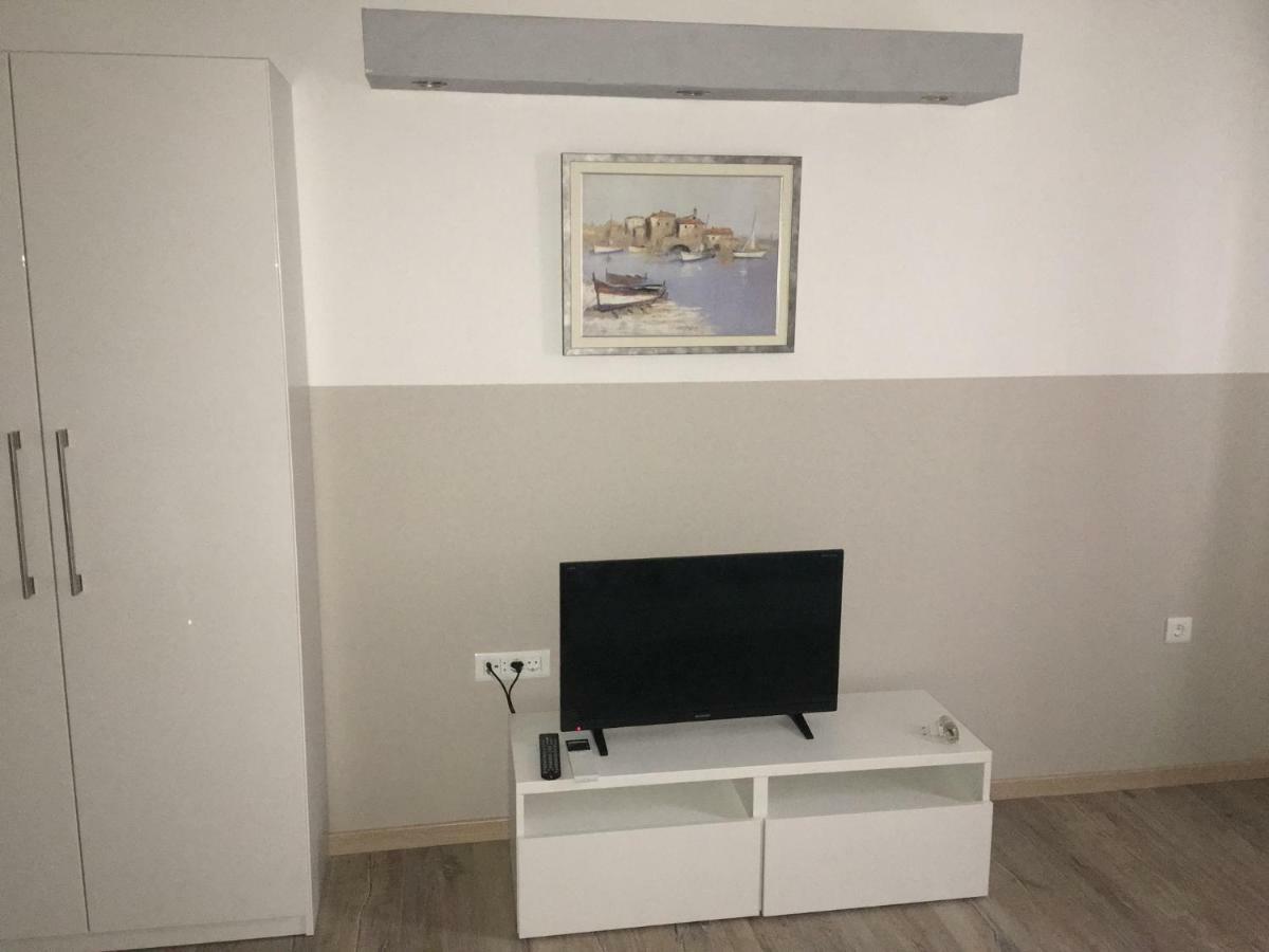 شقة Studio Apartman Dado بالي المظهر الخارجي الصورة